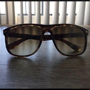 Ray Ban 4147 710/51 GENUINE Polarized